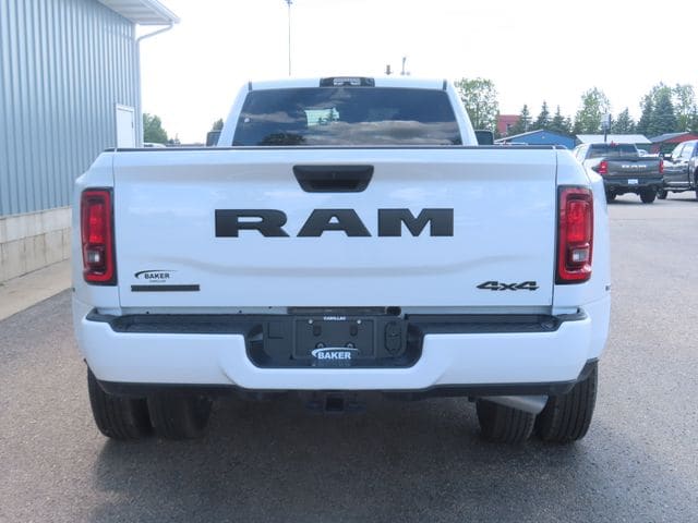 2026 RAM 3500 Big Horn - Photo 10