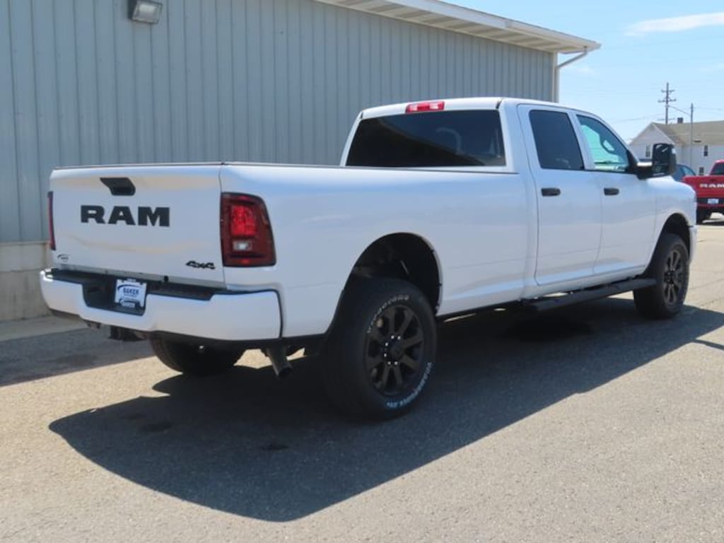 New 2026 Ram 2500 BLACK EXPRESS CREW CAB 4X4 8' BOX Pickup