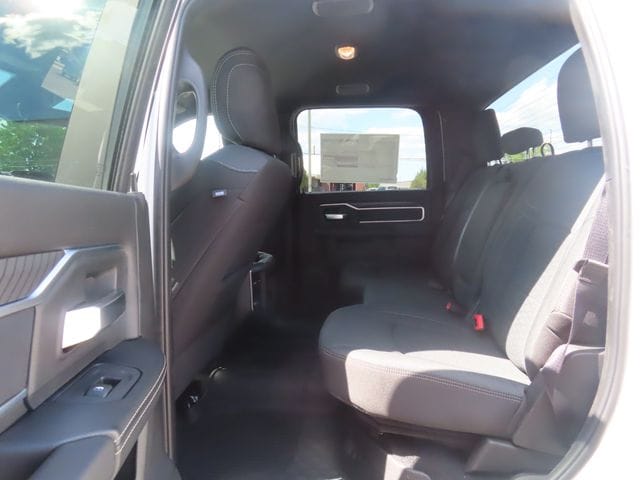 2026 RAM 3500 Big Horn - Photo 20