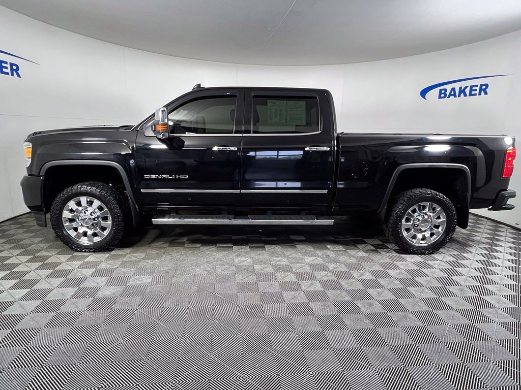 Used 2016 GMC Sierra 2500 HD Denali Truck