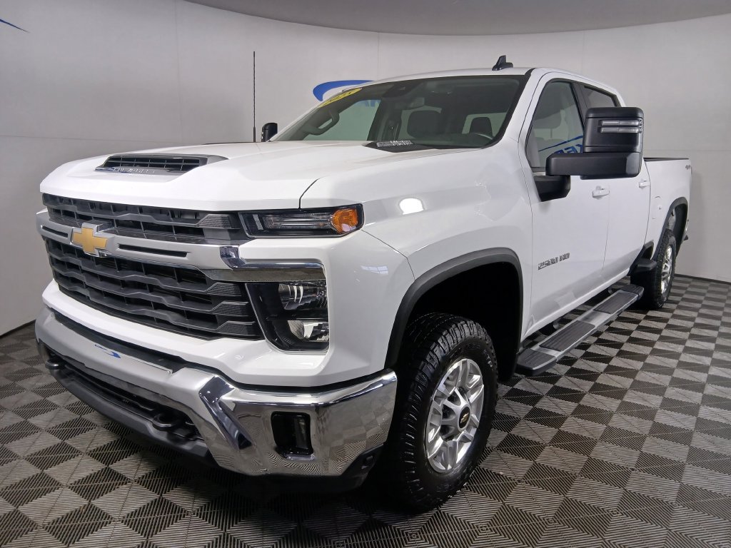 Used 2025 Chevrolet Silverado 2500 HD LT Truck
