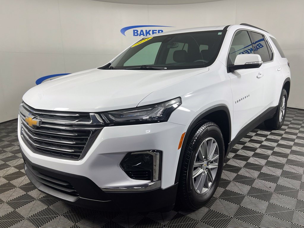 Used 2023 Chevrolet Traverse LT Cloth SUV