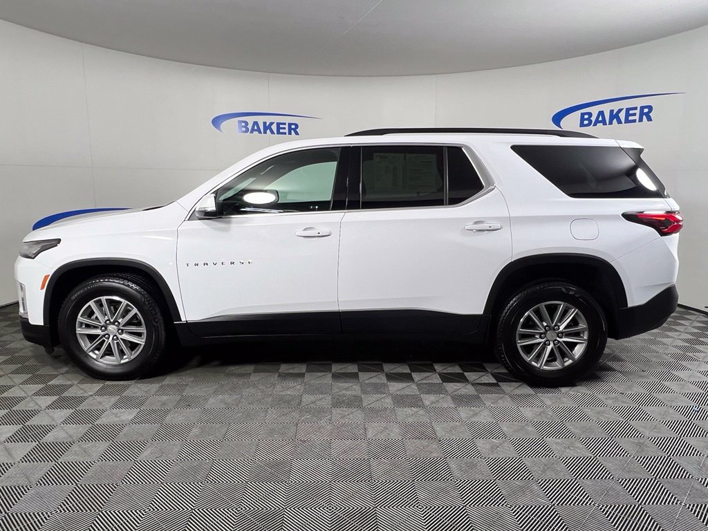 Used 2023 Chevrolet Traverse LT Cloth SUV