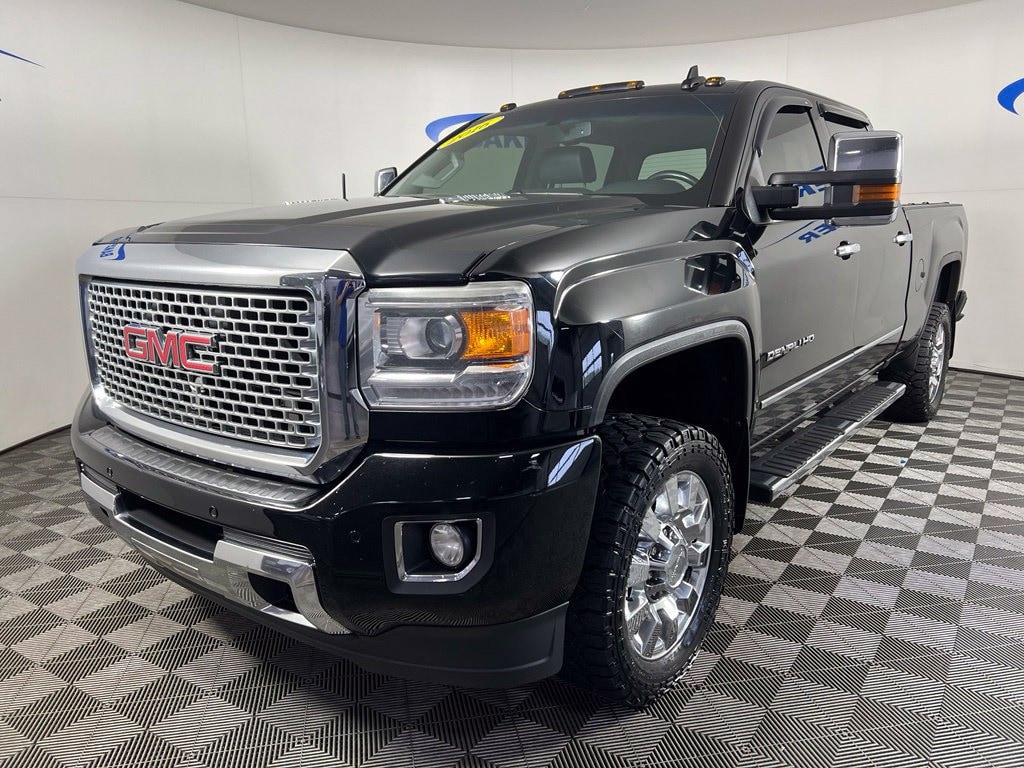 Used 2016 GMC Sierra 2500 HD Denali Truck