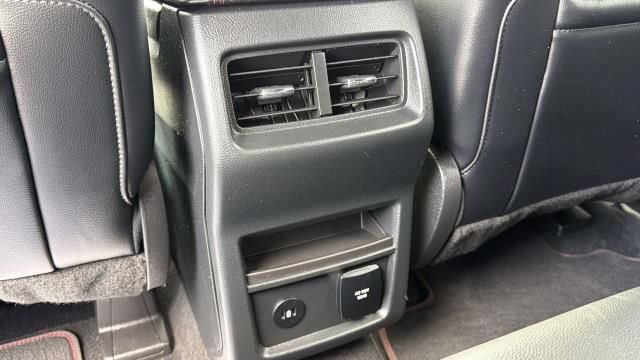 2023 Ford Edge ST-Line - Photo 30