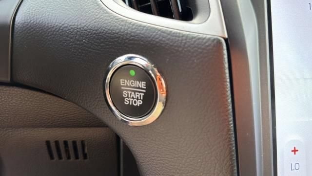 2023 Ford Edge ST-Line - Photo 13
