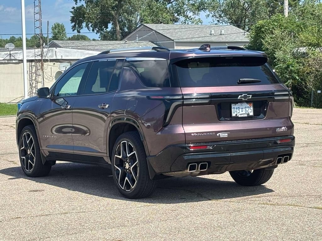 Used 2025 Chevrolet Traverse High Country SUV