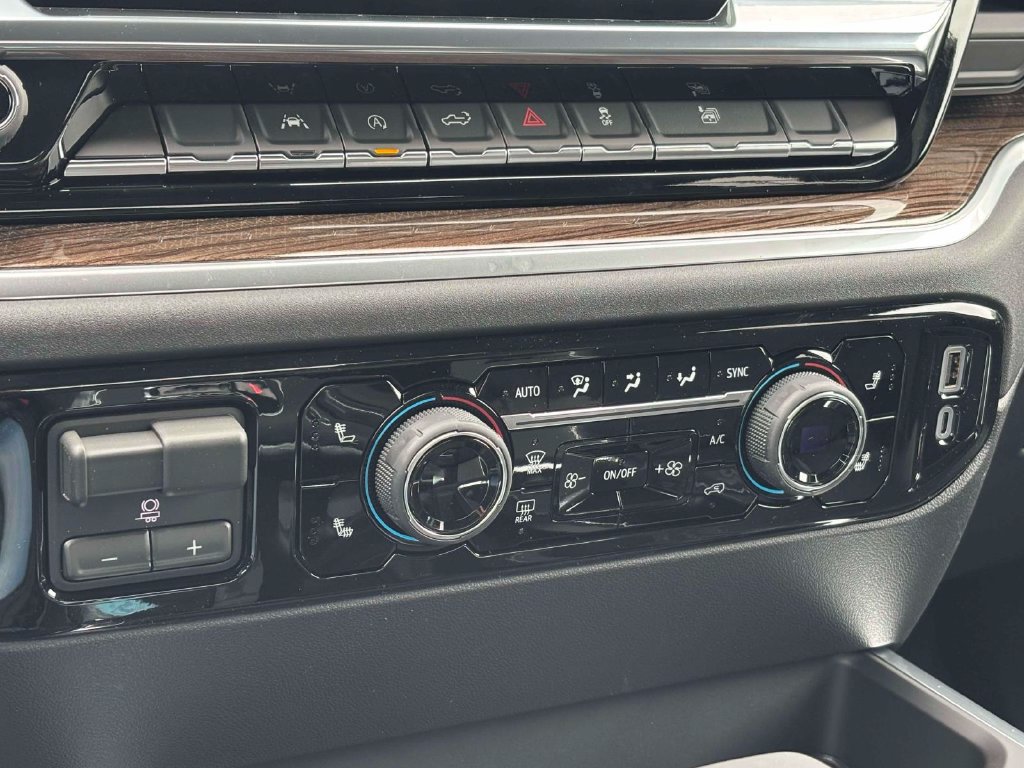 2026 Chevrolet Silverado 1500 RST - Photo 16