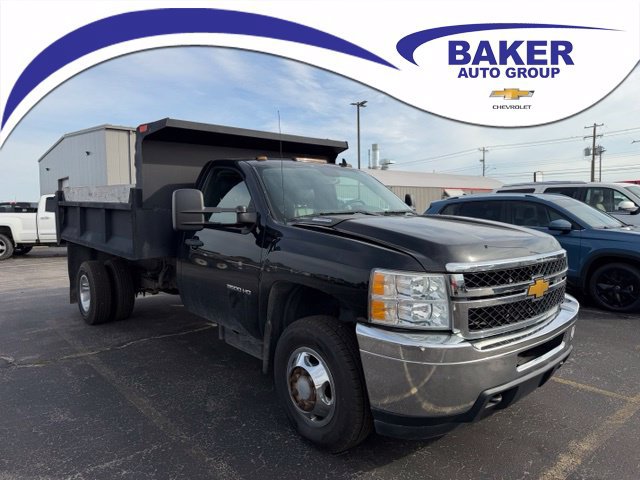  Chevrolet Silverado 3500 HD Chassis Cab