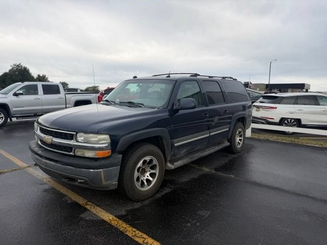 Used 2005 Chevrolet Suburban LS with VIN 3GNFK16Z35G227743 for sale in Cadillac, MI