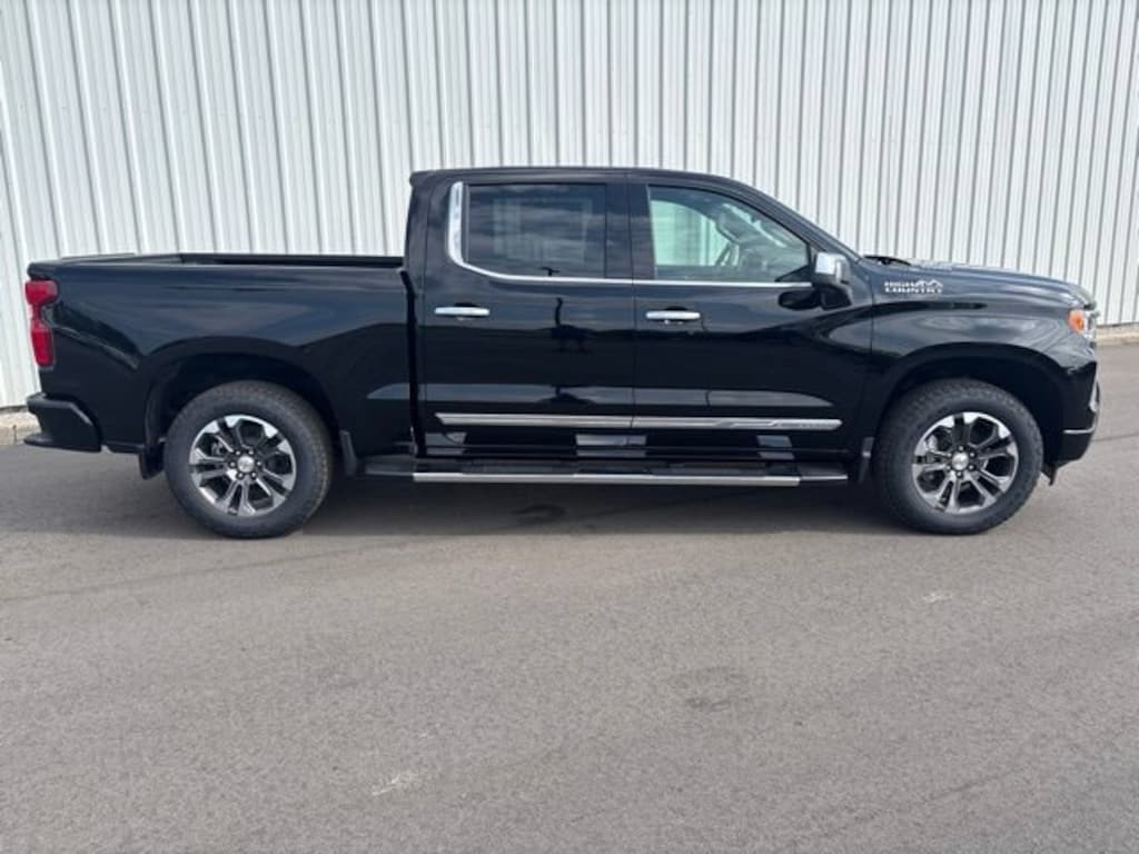 New 2026 Chevrolet Silverado 1500 High Country Truck