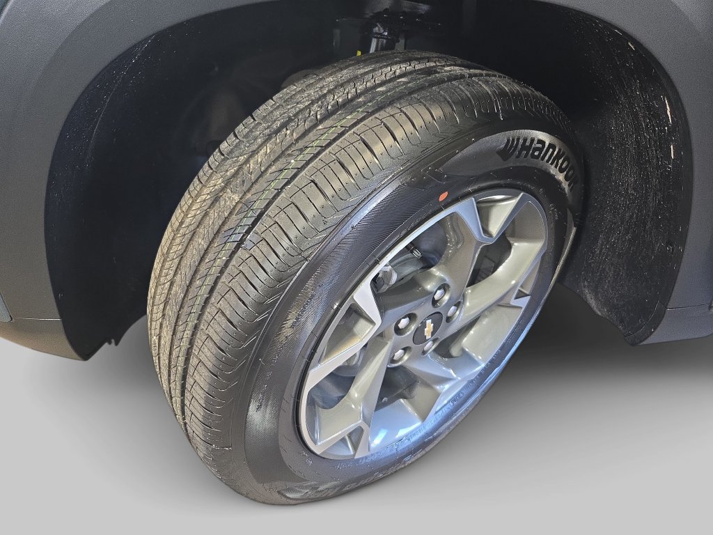 2026 Chevrolet Trax LT - Photo 32