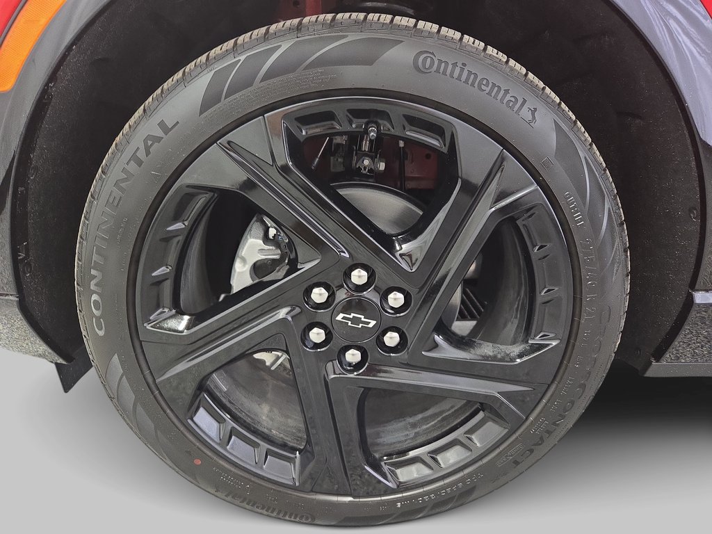 2025 Chevrolet Equinox EV RS - Photo 35