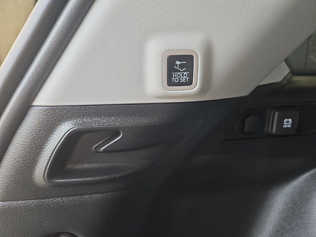 2023 Jeep Grand Cherokee Limited - Photo 15