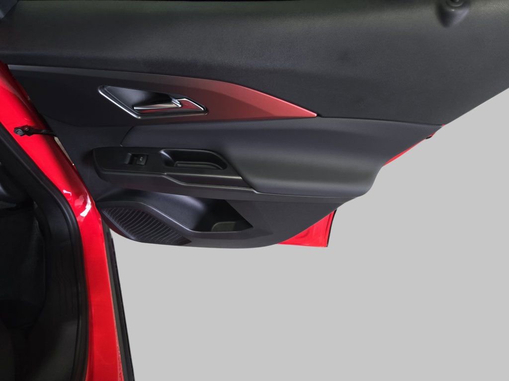 2025 Chevrolet Equinox EV RS - Photo 13