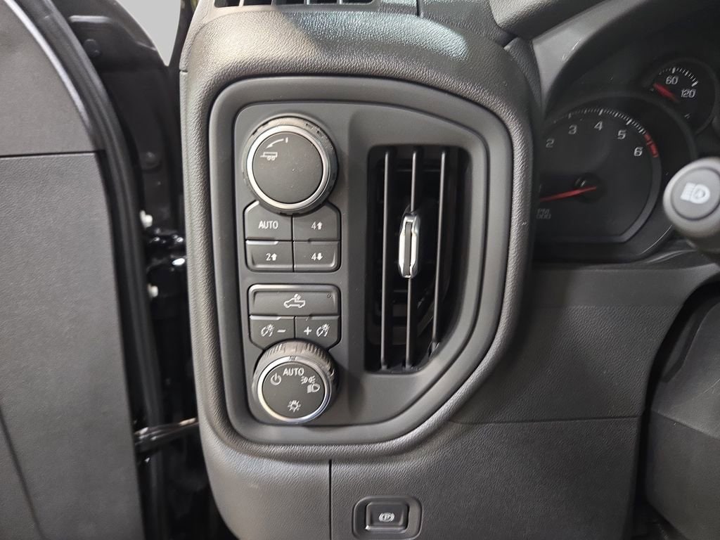 2026 Chevrolet Silverado 1500 Custom Trail Boss - Photo 26
