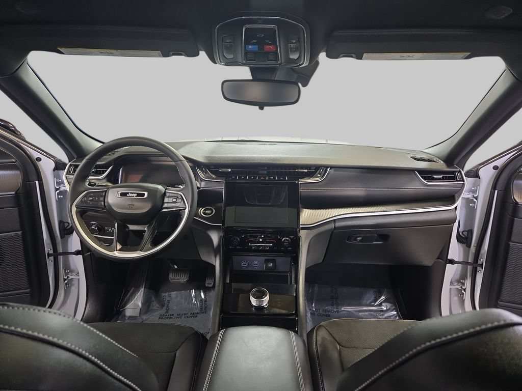 2023 Jeep Grand Cherokee Altitude - Photo 8