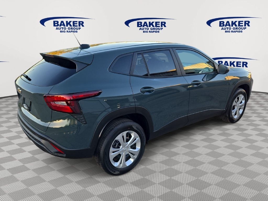 New 2026 Chevrolet Trax LS SUV