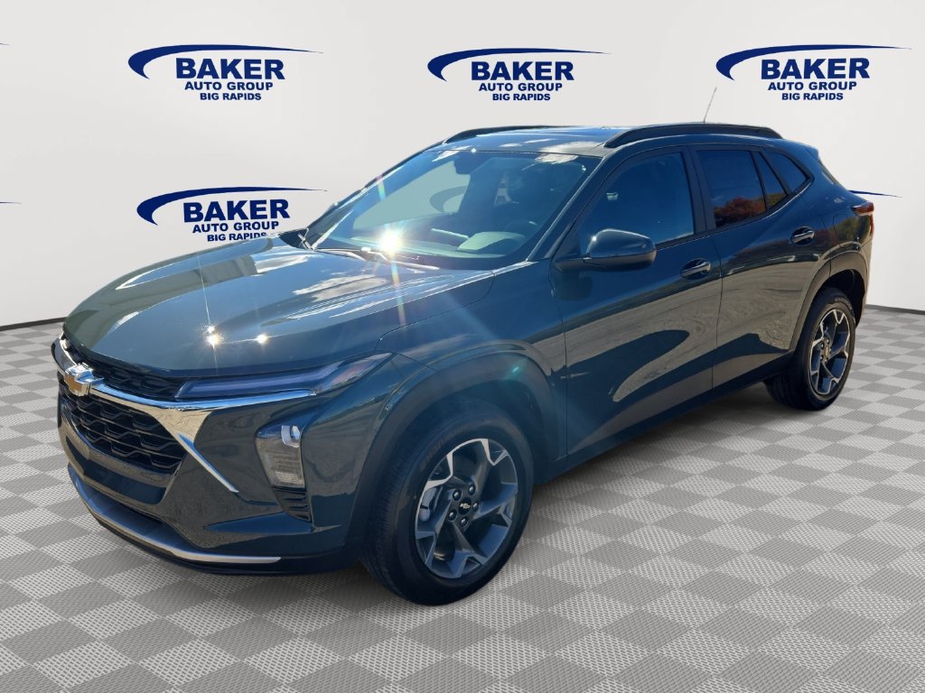 2026 Chevrolet Trax LT - Photo 7