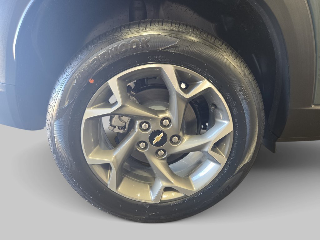 2026 Chevrolet Trax LT - Photo 35