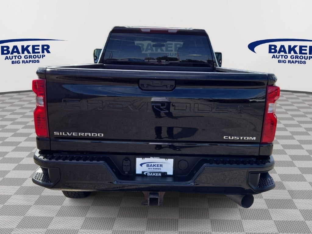 Used 2023 Chevrolet Silverado 2500 HD Custom Truck