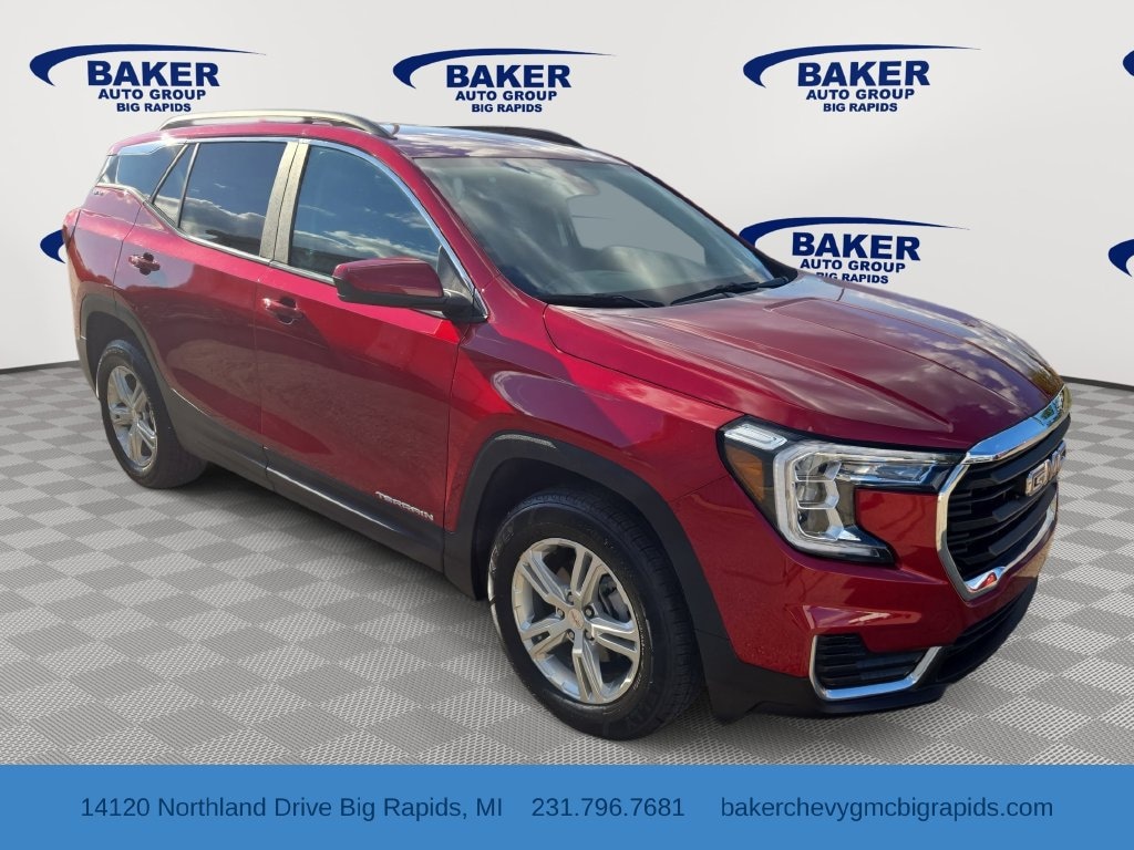 Used 2024 GMC Terrain SLE SUV