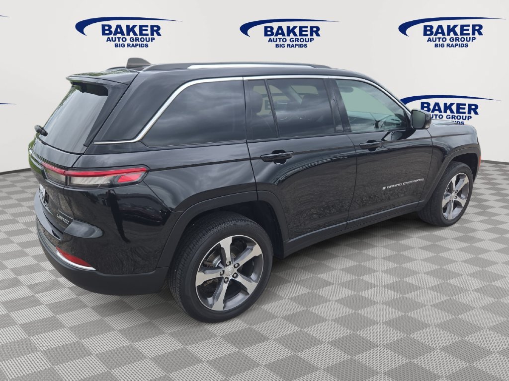 2023 Jeep Grand Cherokee Limited - Photo 3