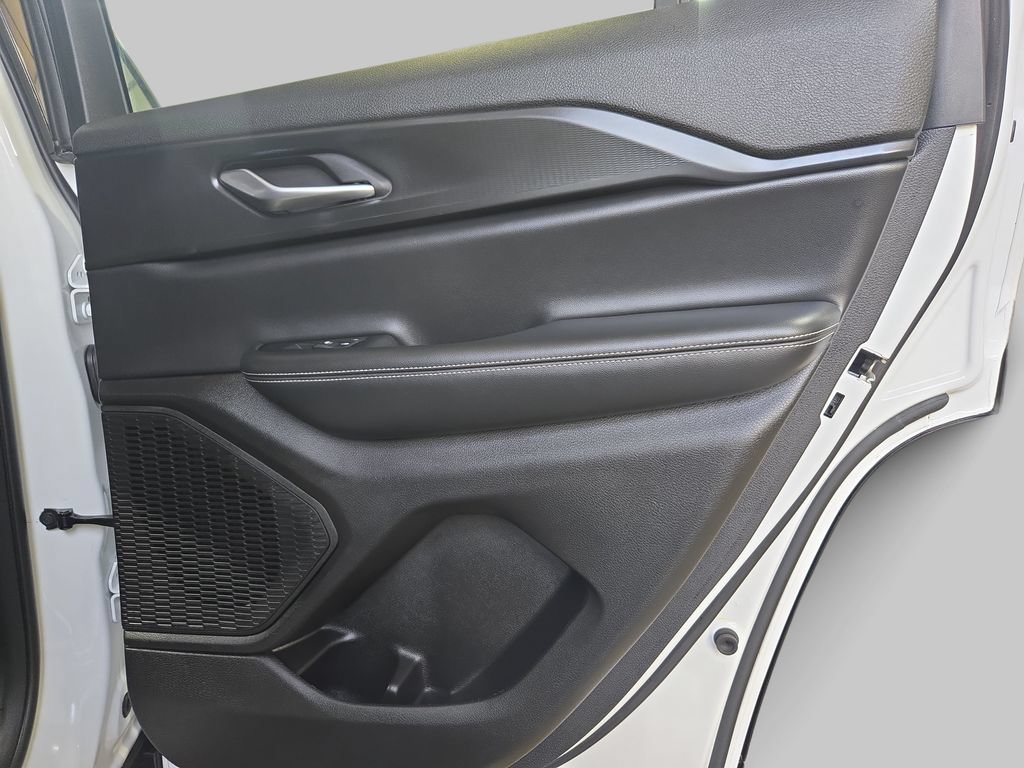2023 Jeep Grand Cherokee Altitude - Photo 12