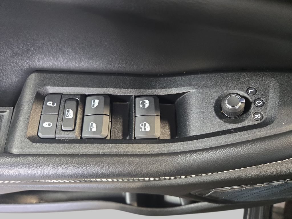 2023 Jeep Grand Cherokee Limited - Photo 32