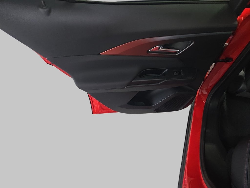 2025 Chevrolet Equinox EV RS - Photo 17