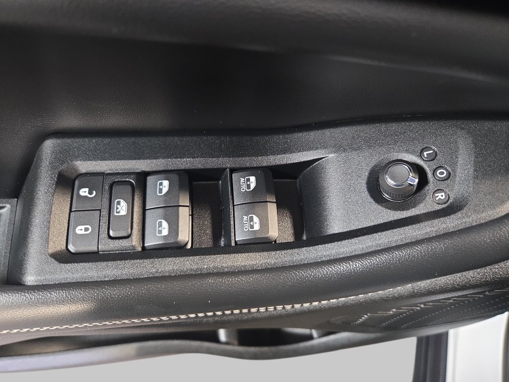 2023 Jeep Grand Cherokee Altitude - Photo 30