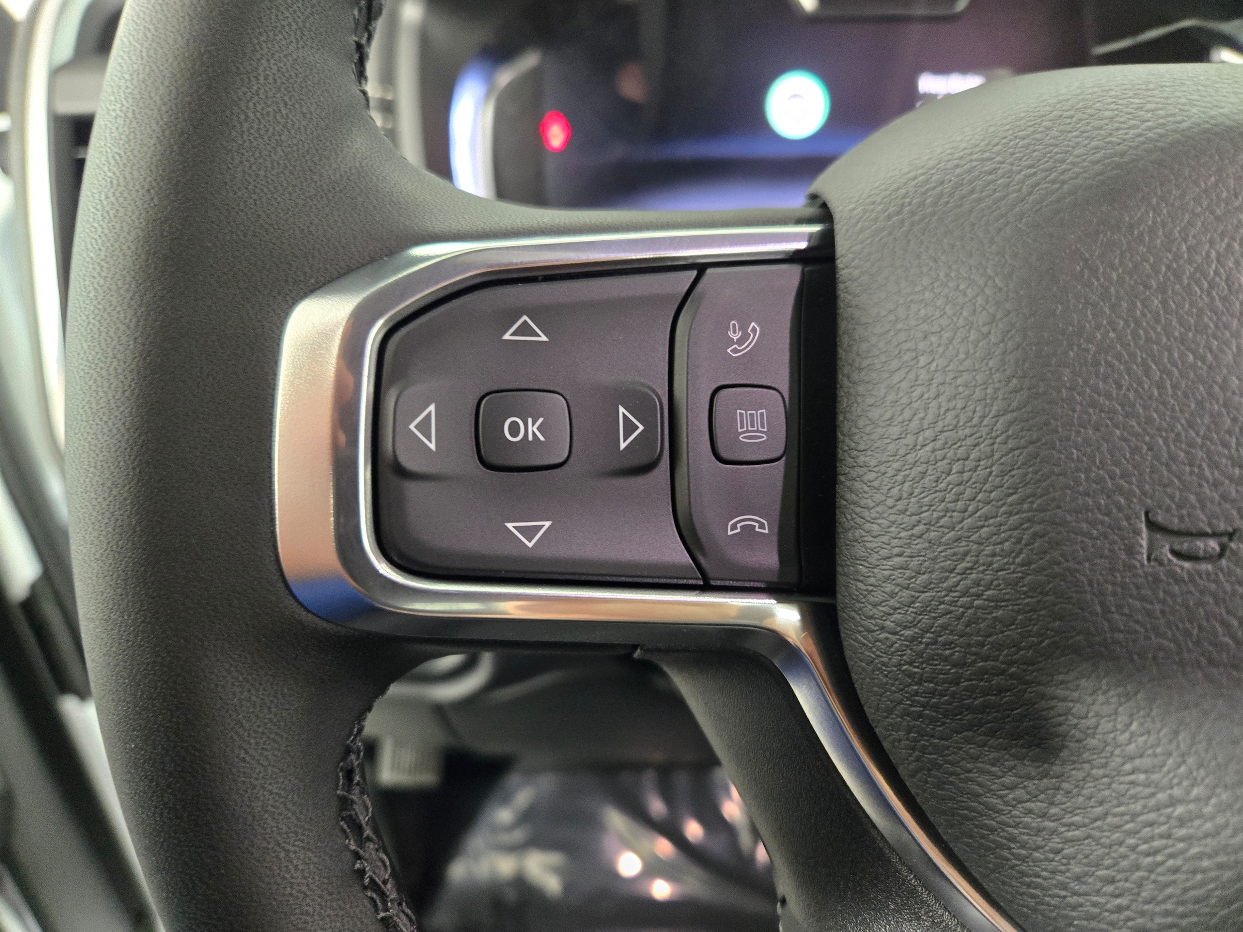 2025 RAM 2500 Laramie - Photo 19