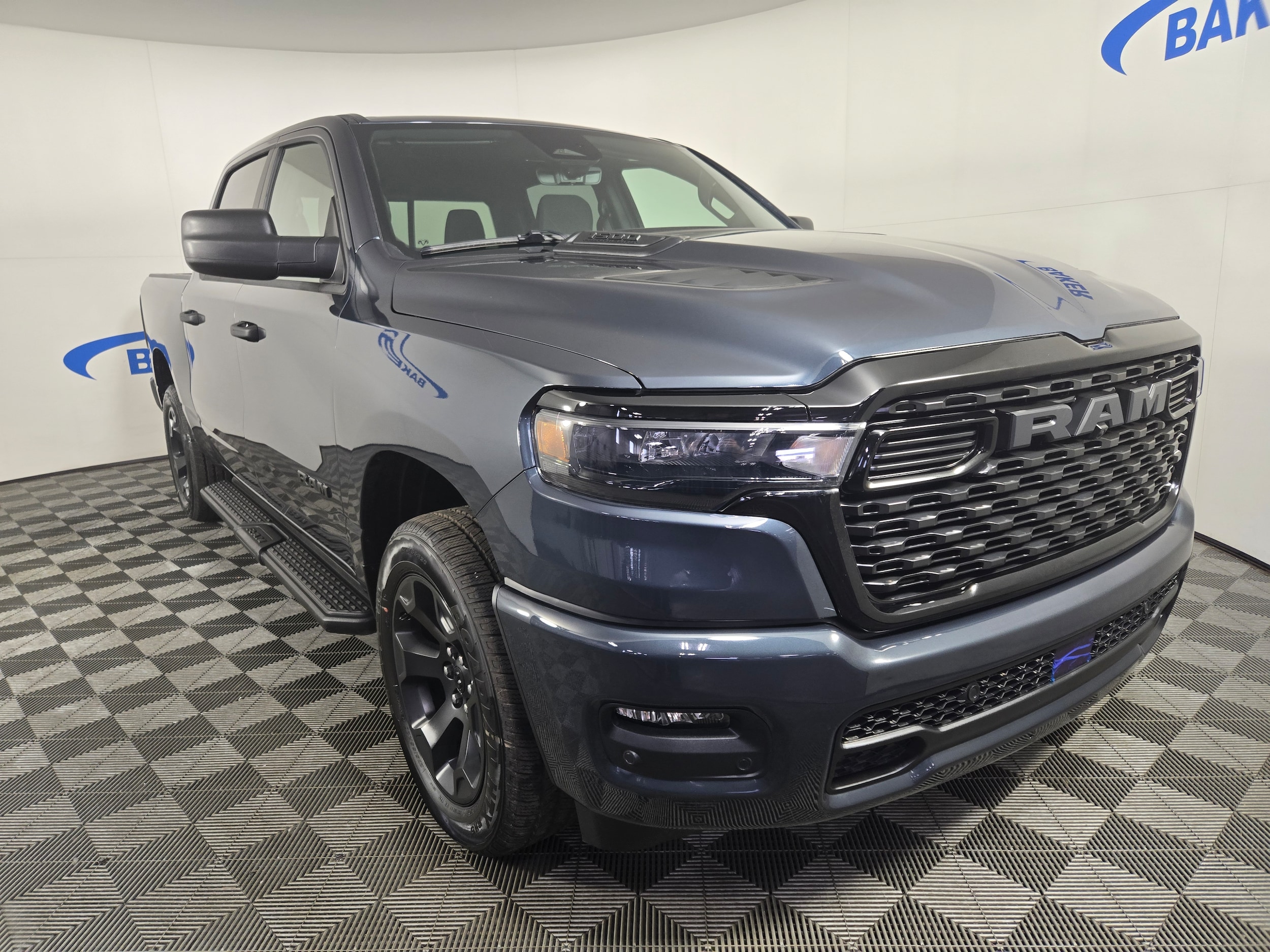 2026 RAM 1500 Pickup Express
