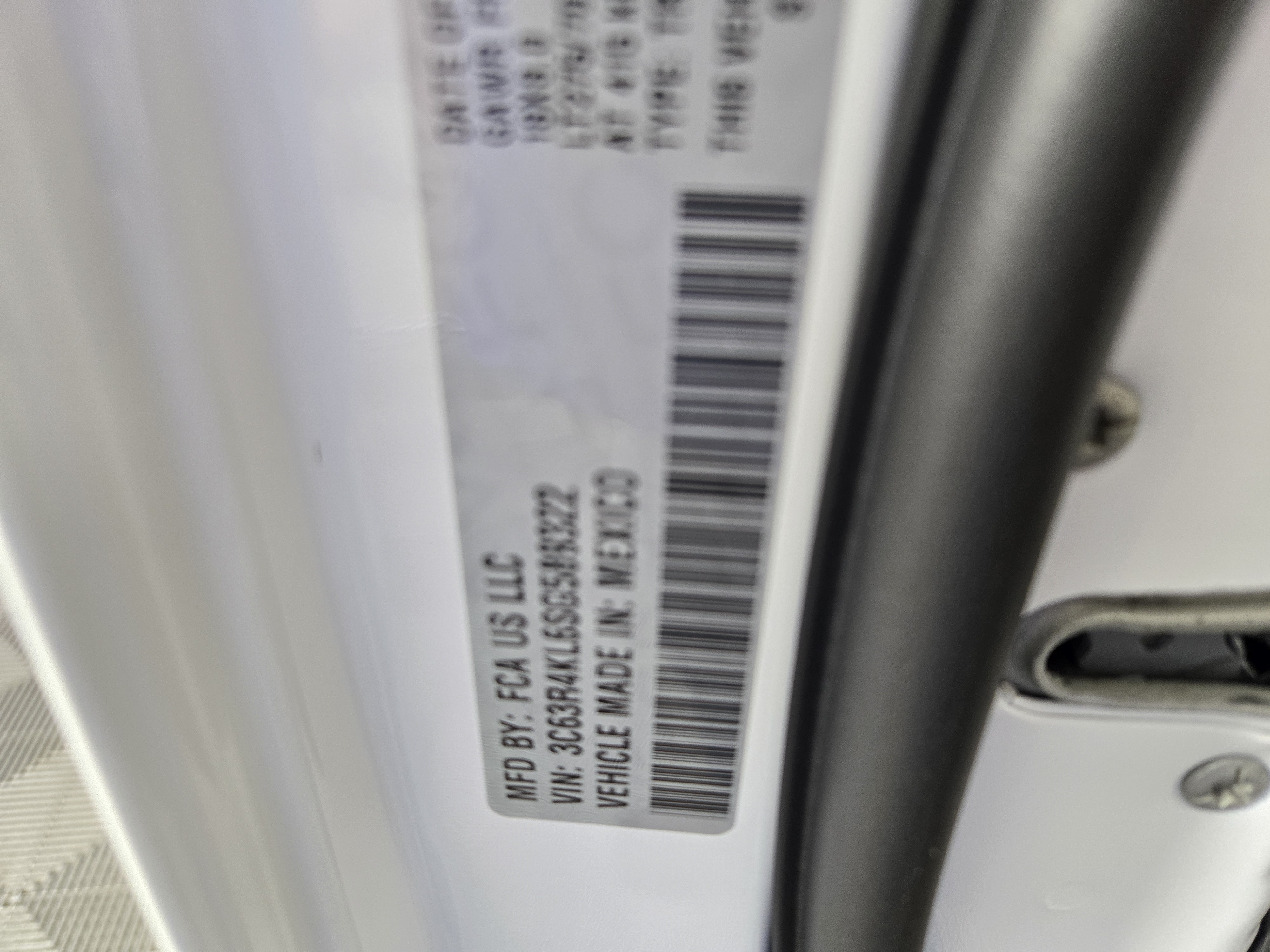 2025 RAM 2500 Laramie - Photo 32