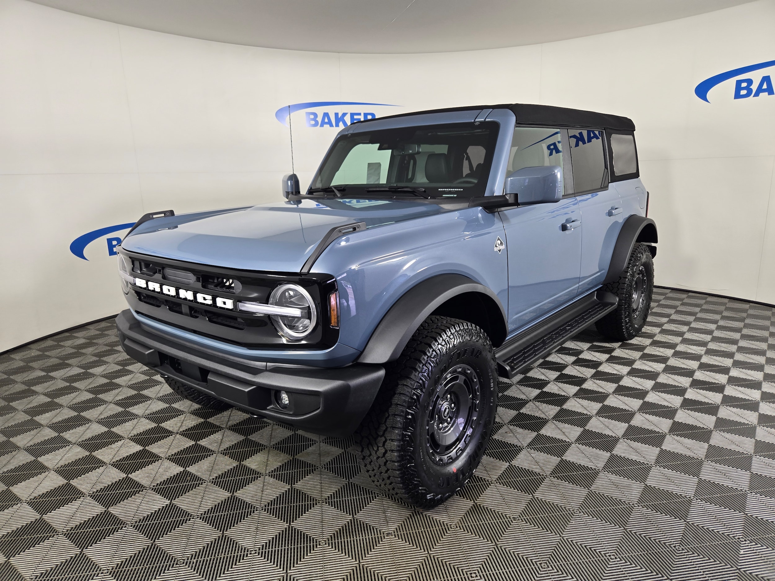 2025 Ford Bronco 4-Door