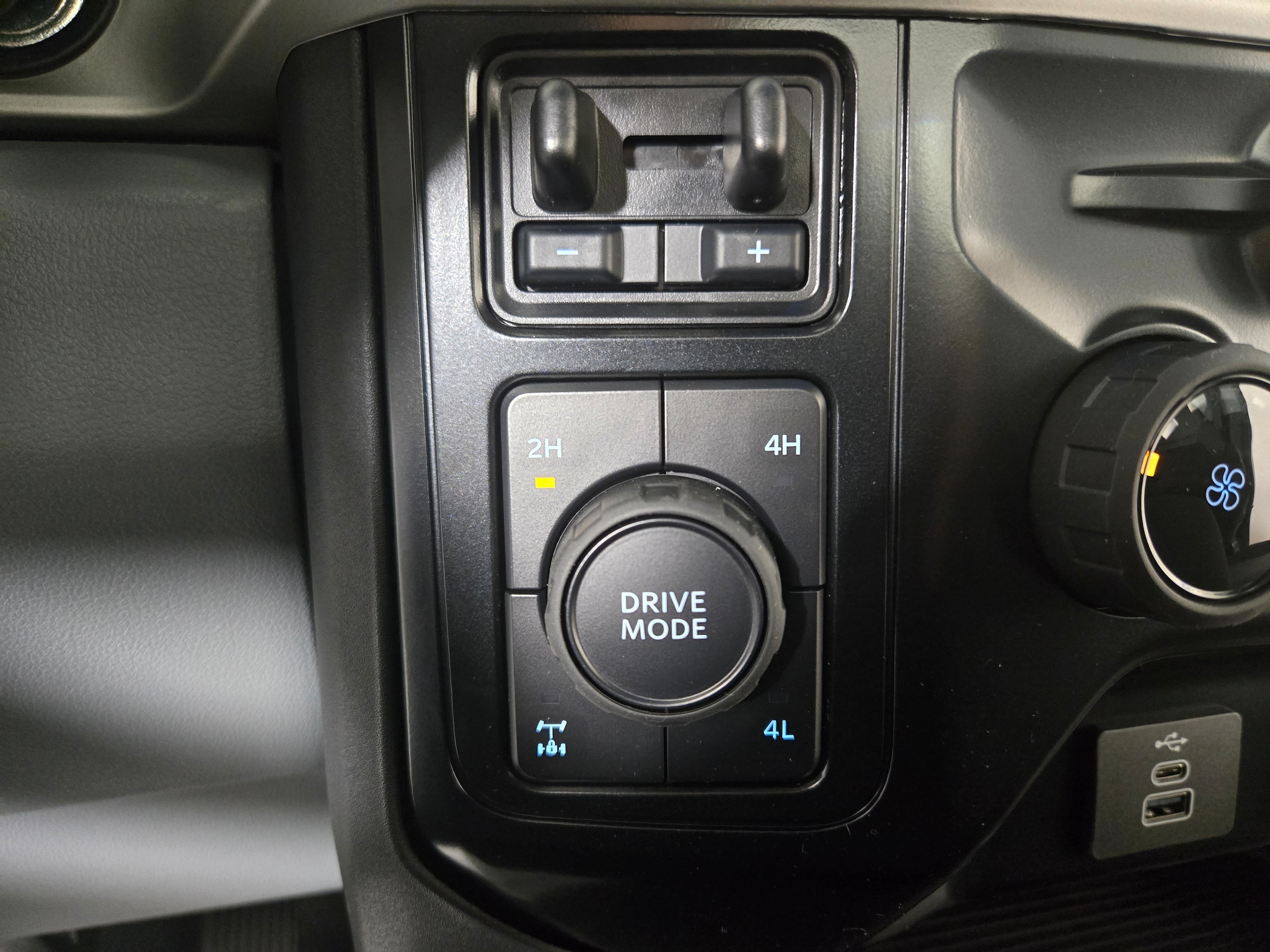 2026 Ford F-250 Super Duty XL - Photo 21