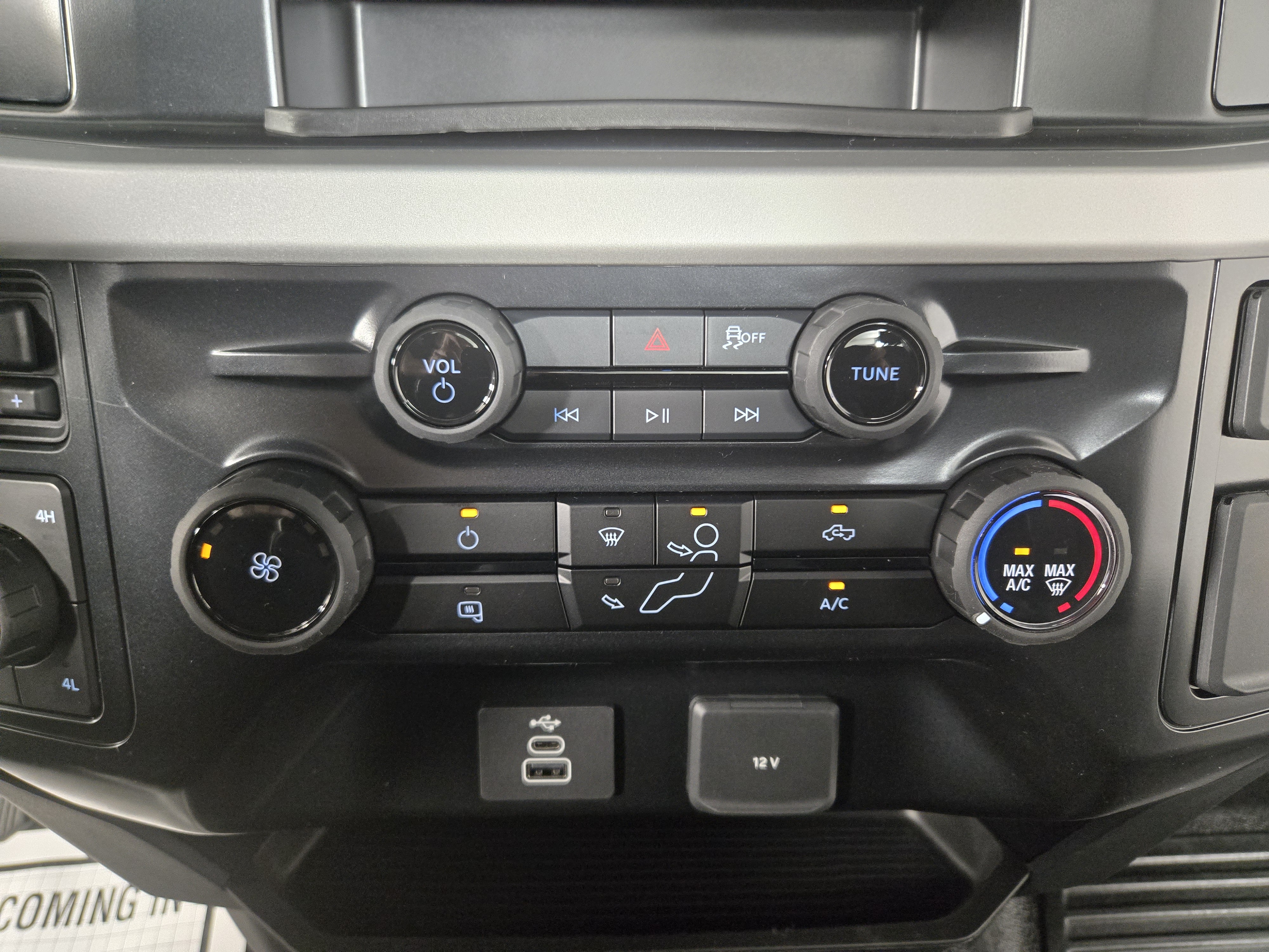 2026 Ford F-250 Super Duty XL - Photo 17