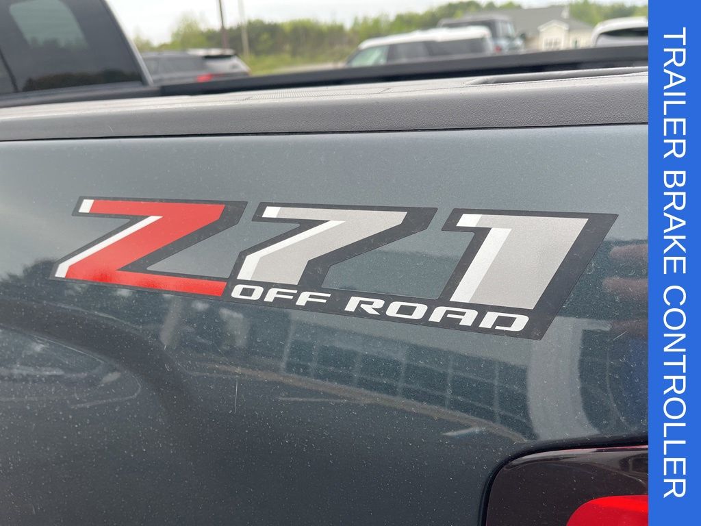 2018 Chevrolet Silverado 1500 LT Z71 - Photo 18
