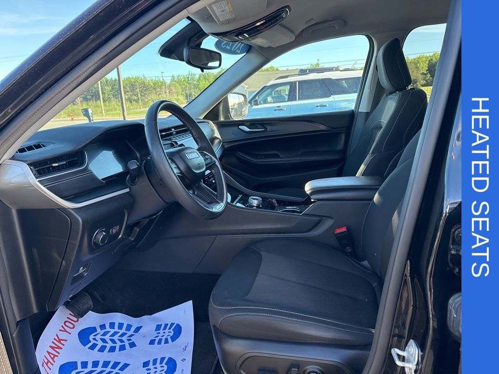 2023 Jeep Grand Cherokee Laredo - Photo 14