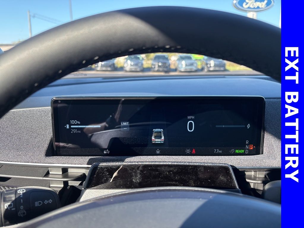 2025 Ford Mustang Mach-E Premium - Photo 20