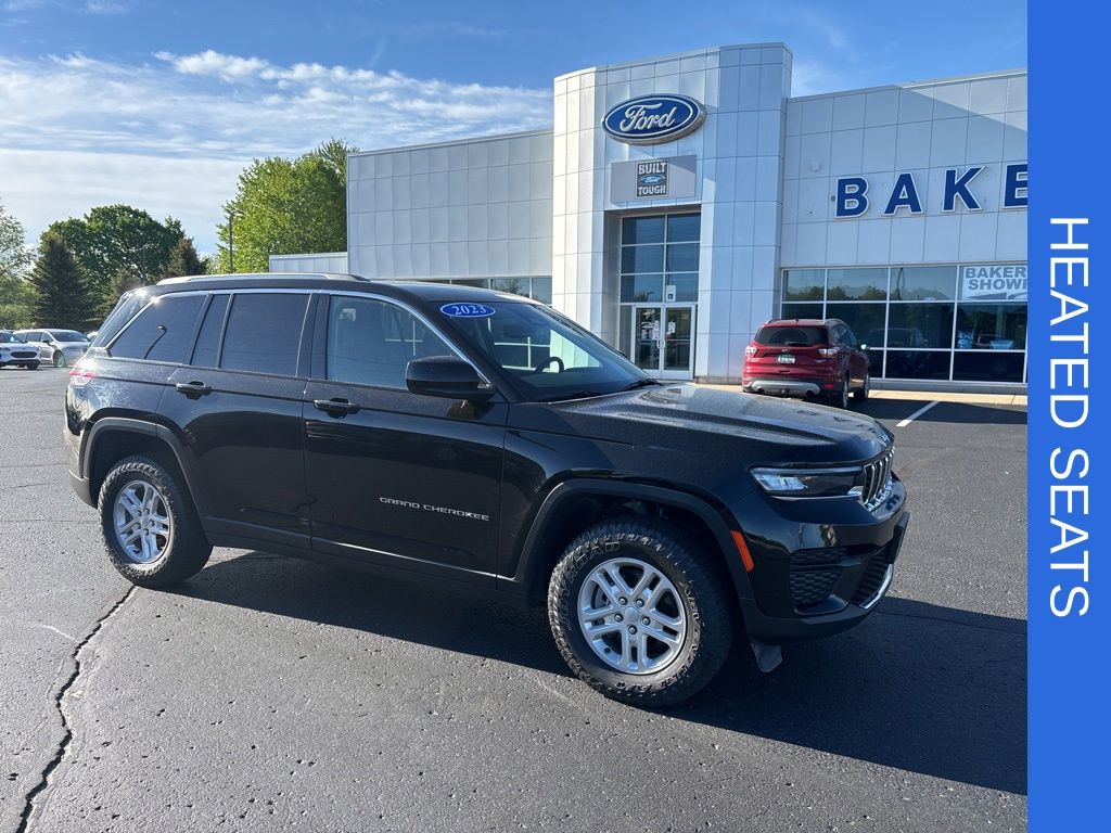 2023 Jeep Grand Cherokee Laredo - Photo 9