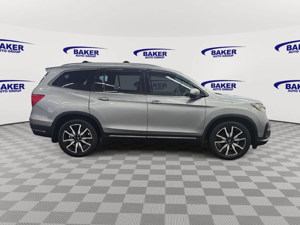 Used 2019 Honda Pilot Touring 7-Passenger AWD SUV
