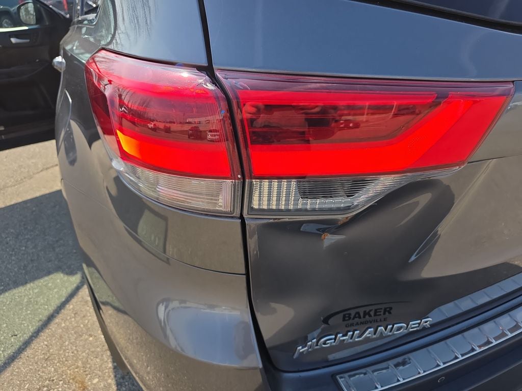 2019 Toyota Highlander Limited Platinum - Photo 35