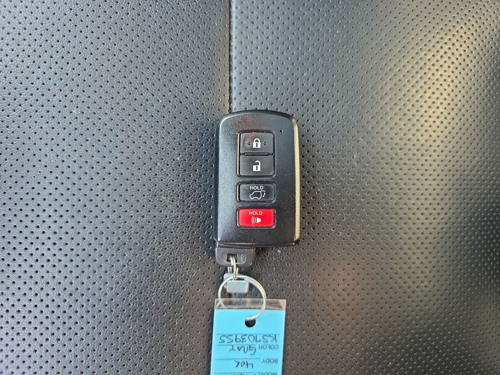 2019 Toyota Highlander Limited Platinum - Photo 38
