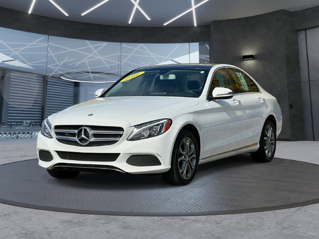 Used 2016 Mercedes-Benz C-Class C300 with VIN 55SWF4KB1GU104232 for sale in Grand Rapids, MI
