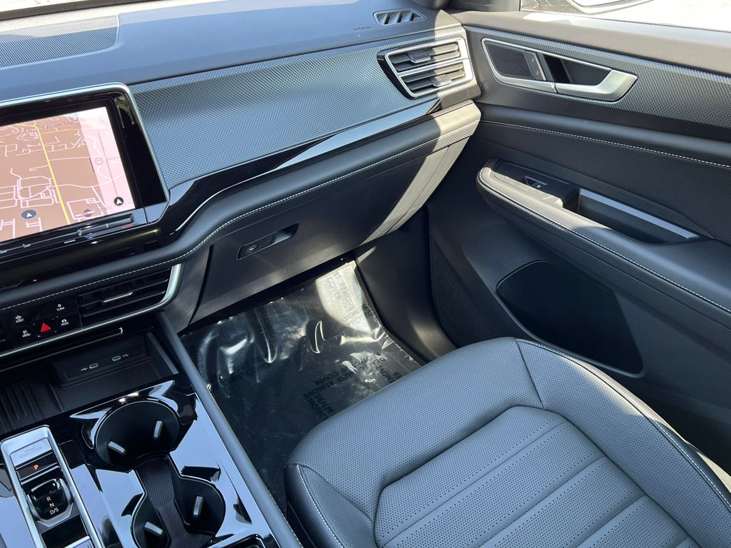 2025 Volkswagen Atlas Cross Sport SEL - Photo 34