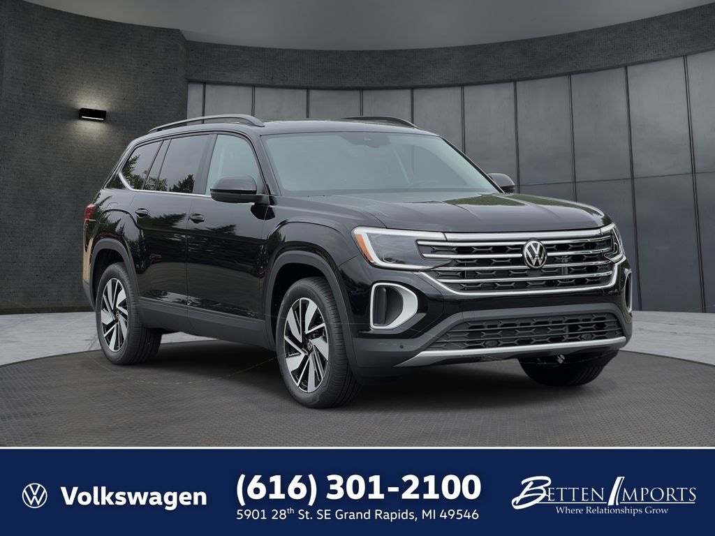 New 2026 Volkswagen Atlas SE w/Technology SUV