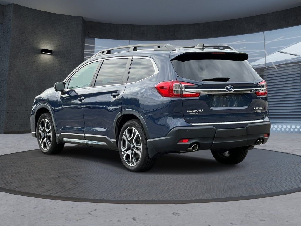 Used 2023 Subaru Ascent Limited 8-Passenger SUV