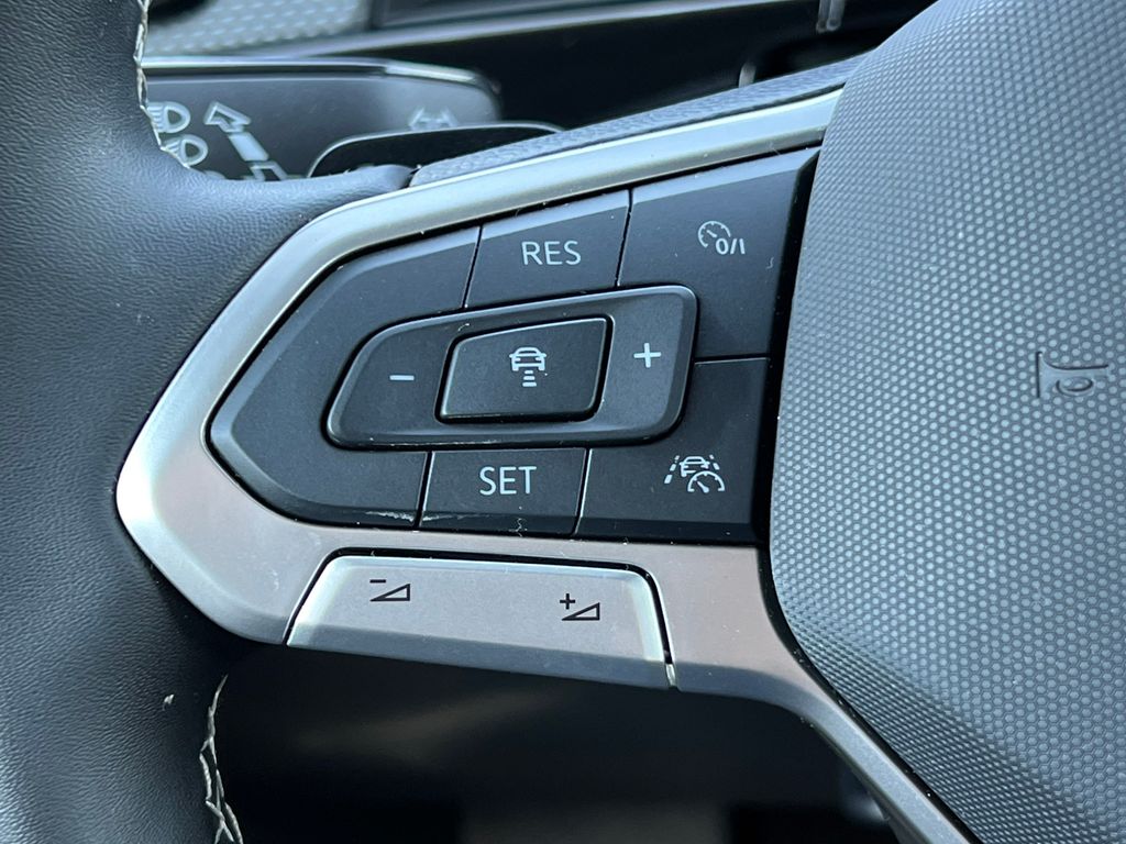 2025 Volkswagen Atlas Cross Sport SEL - Photo 20