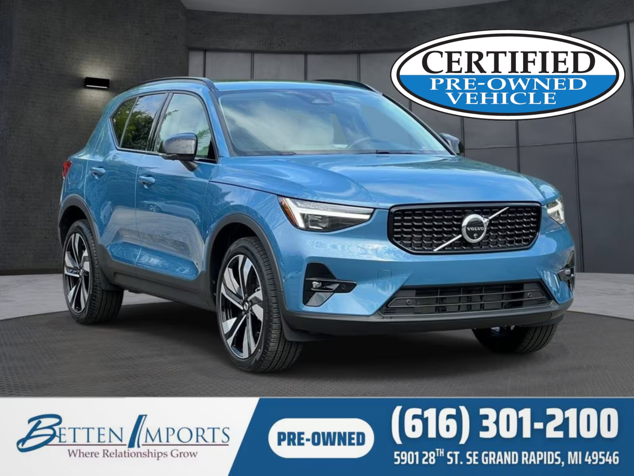 2025 Volvo XC40